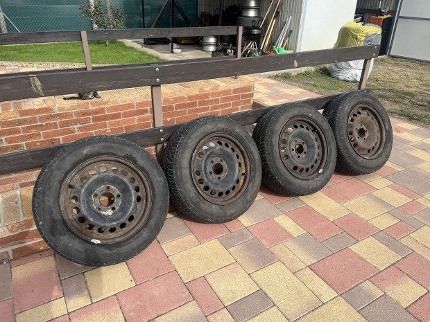 15" 5x110 Opel lemezfelni szett tligumikkal!