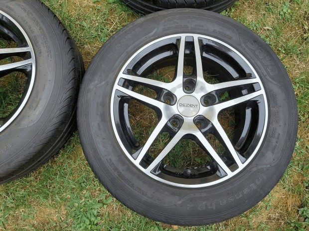 15" 5x114.3 Dezent alufelni 185/65R15 7.6mm nyári gumikkal eladó