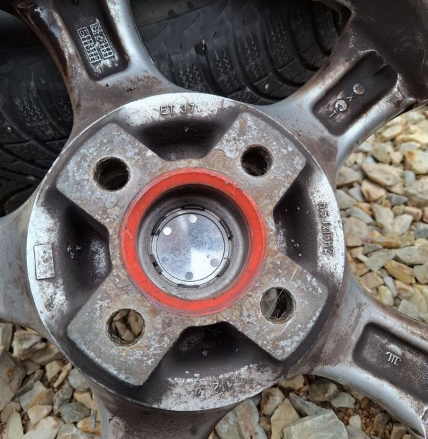 15" Alufelni, Tli gumival