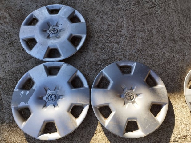 15" Dsztrcsa Toyota