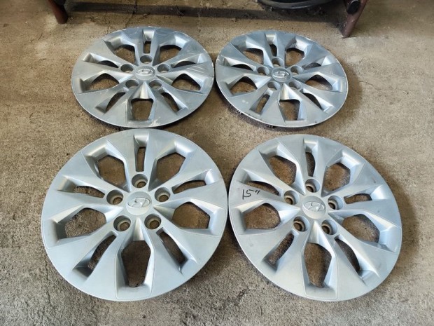 15" Gy�ri Hyundai I30 D�szt�rcsa 90Garage