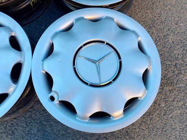 15" Mercedes gy�ri d�szt�rcsa