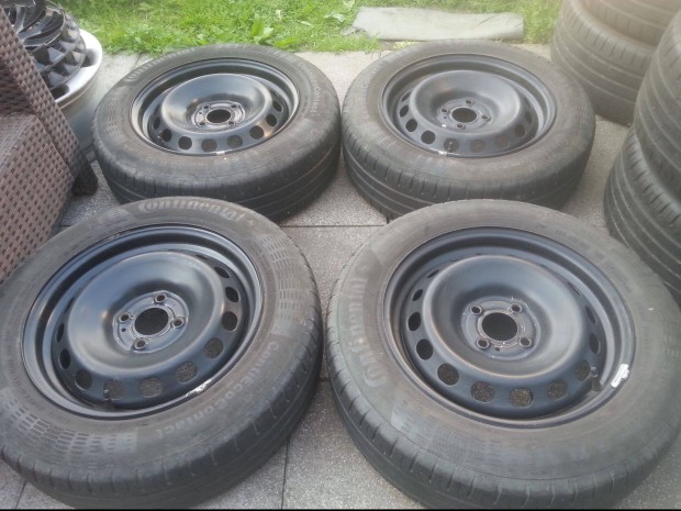 15" Renault Clio IV lemezfelni Continental nyri gumival