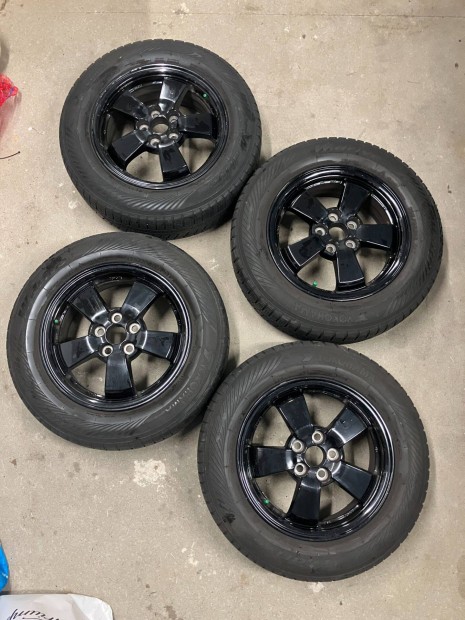 15" Toyota Prius plug-in alufelni szett gyri felni
