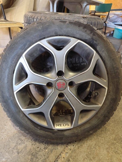 15" -os Reds Alufelni gumival