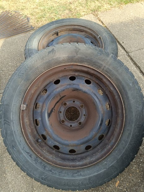 15'-os Citroen lemezfelni tligumival elad!