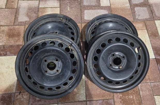 15"-os lemezfelni elad (6Jx15 ET39 4x100)