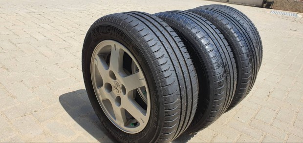 15 col alufelni 4x114.3 + szinte új, michelin nyári gumi 195/60/15