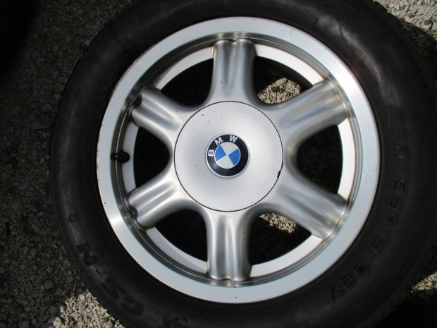 15 colos Bmw 3-as alufelni garnitra:5x120 7Jx15 Et47 Style10