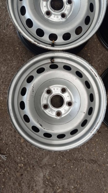 15 colos hasznlt Volkswagen 5x112 lyukoszts acl felni garnitra