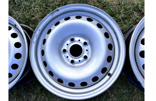 15-ös Mercedes Citan felni lemezfelni acélfelni 5x108