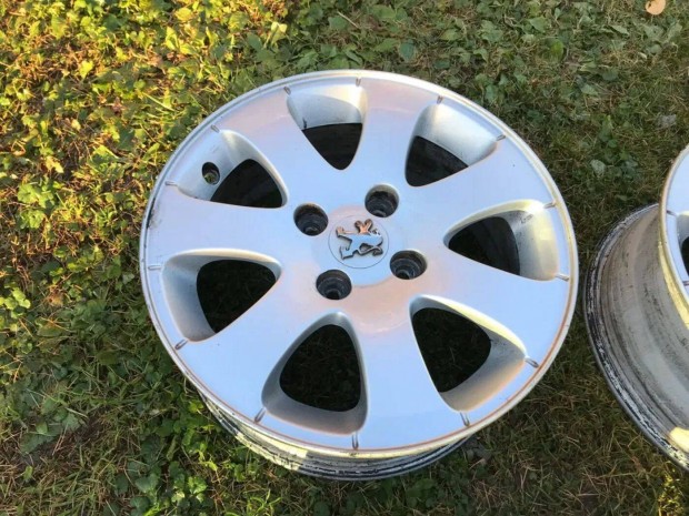 15-ös Peugeot alufelni felni 4x108 4db