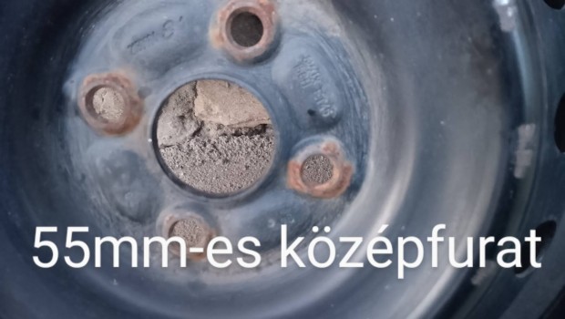 15-ös Toyota lemezfelni garnitúra
