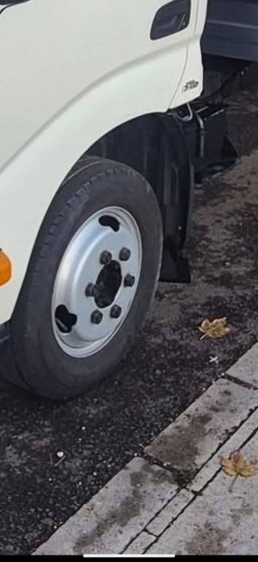 15 s acl felni! Gumival 15 c Dyna Toyota