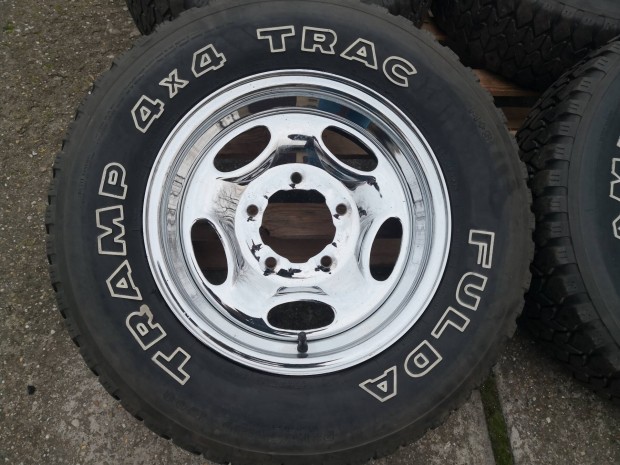 15-s krmfelni 5x139.7 