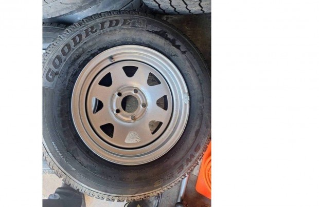 15coll Suzuki lemezfelni 5x114.3 50 000 Ft