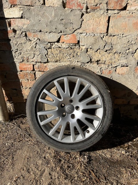 15klls Aulifelni 17"