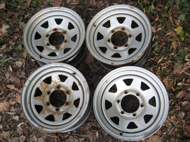 15x7J Dotz terepjr felni ET12 Hiace Terrano Patrol Pajero L200 stb