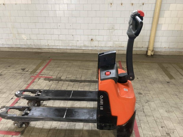 1600kg elektromos raklapemelő béka Toyota Lwi160 Li-On