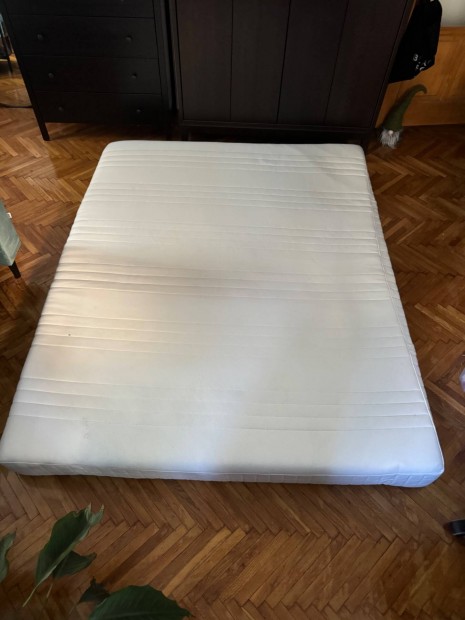 160*200 cm-es memriahabos IKEA matrac