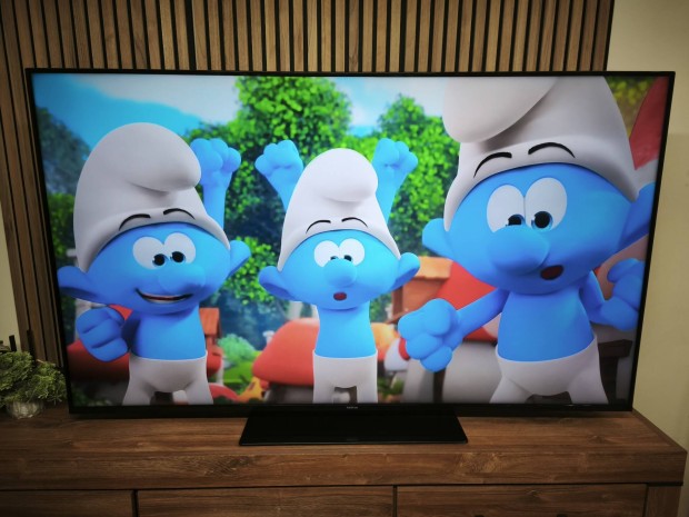 165CM 4K Qled SMART WIFI LED TV. Android