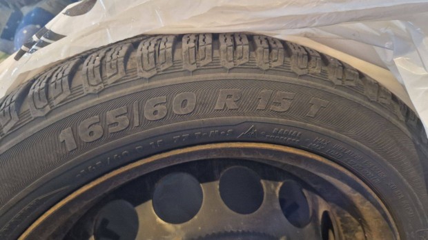 165 60 R15 Semperit Master Grip 2 téligumi felnire szerelt 4 db