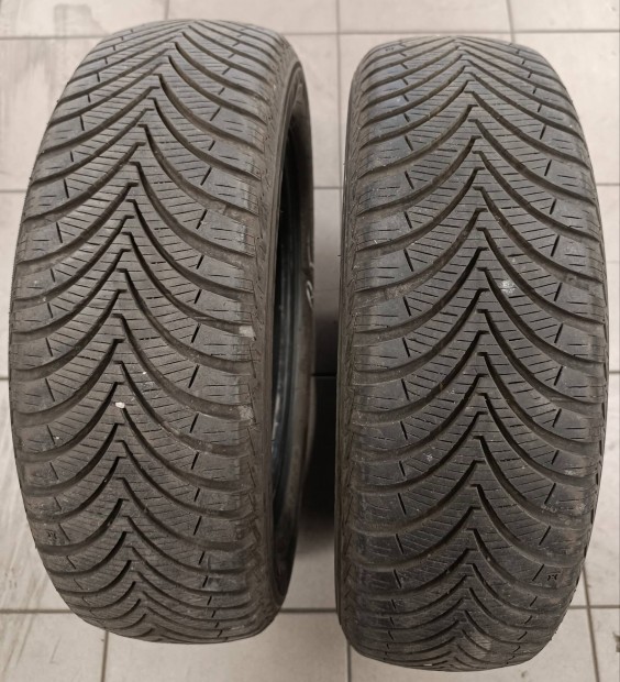 165/65/14 79T