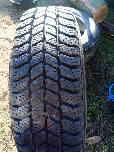 165/65r14 tli gumi 