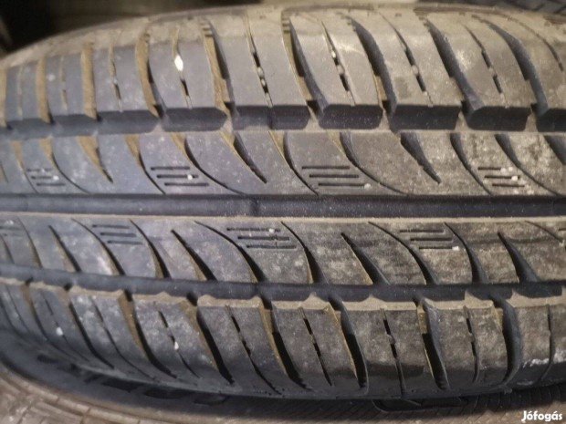 165/70R14 nyárigumik eladók 165/70 14 Semperit újszerű