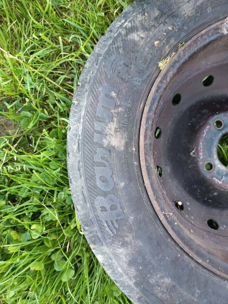 165/70 R13 téli gumi