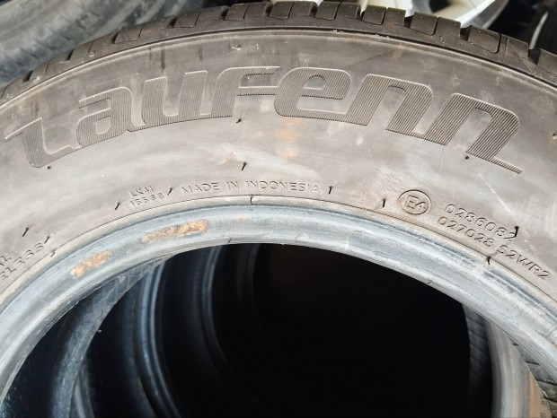 165/70 R14 Ny�ri gumi Laufenn N�metorsz�gb�l 7 mm-es.