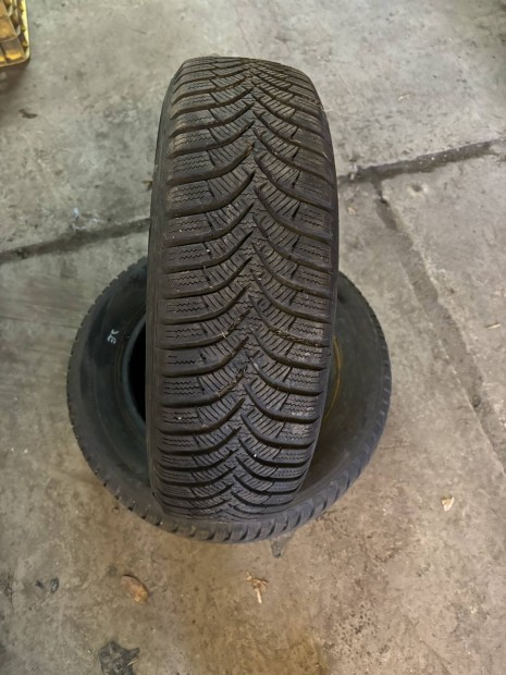 165/70 R14 tli gumi 2db Hankook