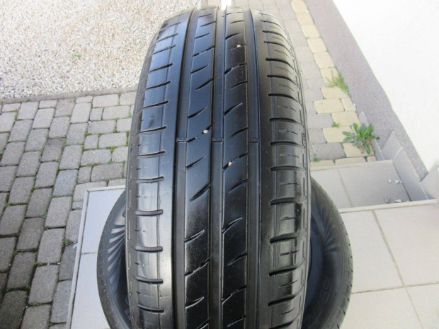 165/70 R 14 ny�ri gumi elad�