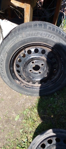 165/70 r14 nyári gumi 2 db + 14 colos felnik