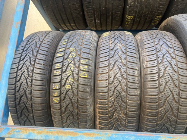 165/70r14 Barum négyévszakos gumi