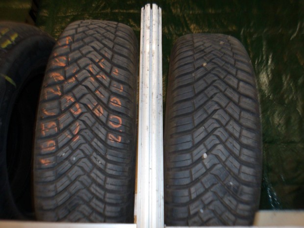 165/70r14 Continental négyévszakos gumi ajándék szereléssel