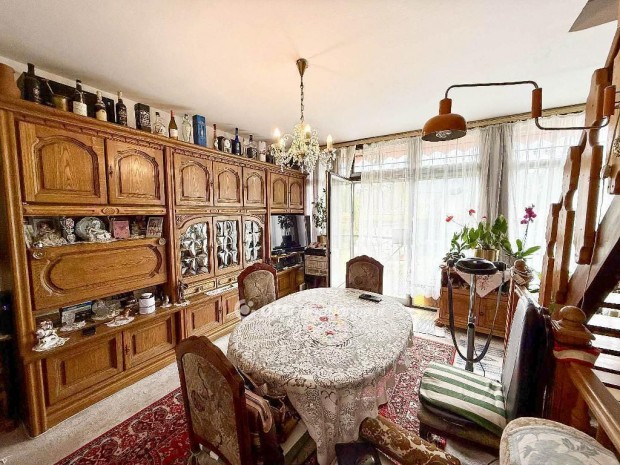 167 nm-es h�z elad� Szigetszentmikl�s