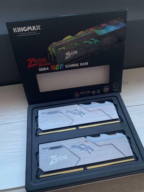 16GB Kingmax Zeus Dragon 3200MHZ DDR4 RAM