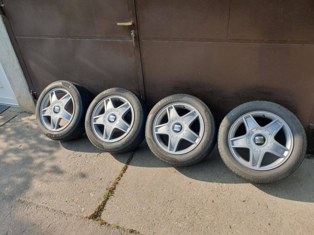 16 5x100 16" Gyári Seat alufelni felni Volkswagen Skoda Audi stb