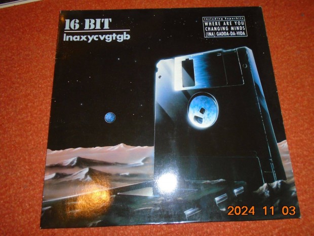 16 BIT - Inaxycvgtgb LP bakelit lemez