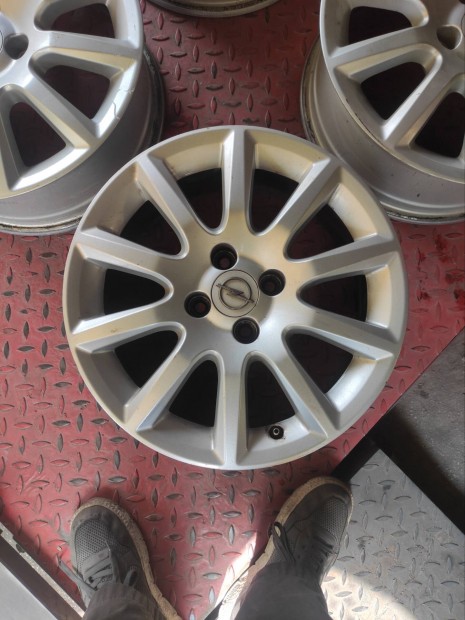 16" 16 4x100 Opel Astra H ,Corsa 70eft/4db