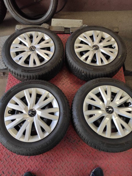 16" 16 5x112 VW lemezfelni 205/55r16 nexen téli 88eft/4db