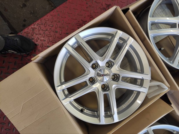 16" 16 5x112 dezent alufelni 69eft/4db