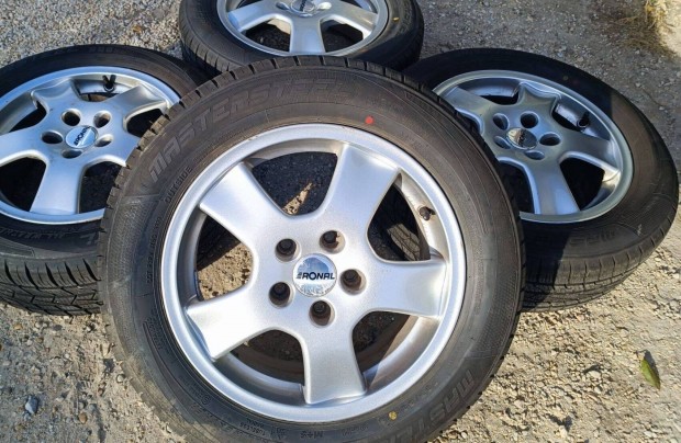 16" 16 Suzuki SX4 S-Cross alufelni 2023-as újszerű gumik felni 5x114