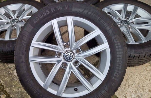 16" 16 gyári VW Golf Touran Caddy alufelni Continental nyárigumi felni