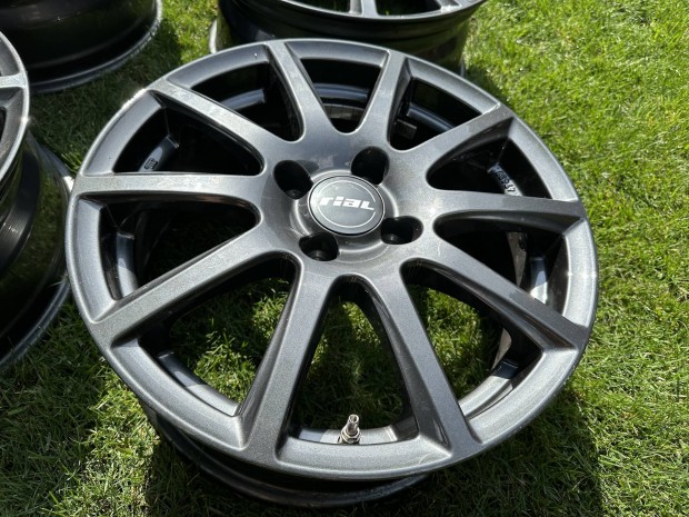 16" 4x100 6,5J ET40 Rial Milano Gunmetal alufelni eladó! Gumival is