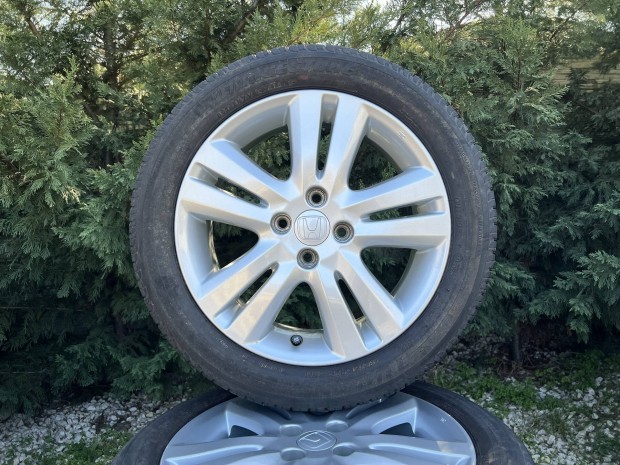 16" 4x100 gy�ri Honda alufelni ny�rigumikkal!