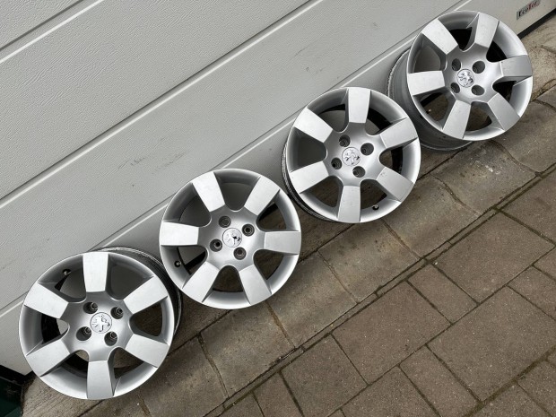 16" 4x108 7J ET29 Peugeot alufelni elad! Gumival is!