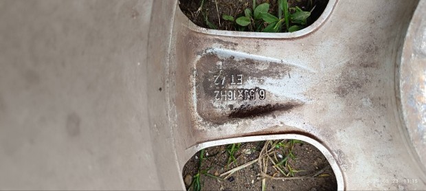 16" 5*100 Gyári VW alufelni eladó!