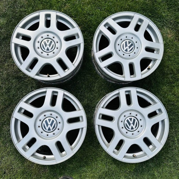 16" 5x100 6,5J ET42 VW Golf IV Montreal alufelni eladó! Gumival is